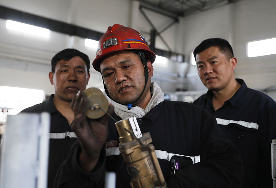 _77I3260.JPG _77I3260.JPG